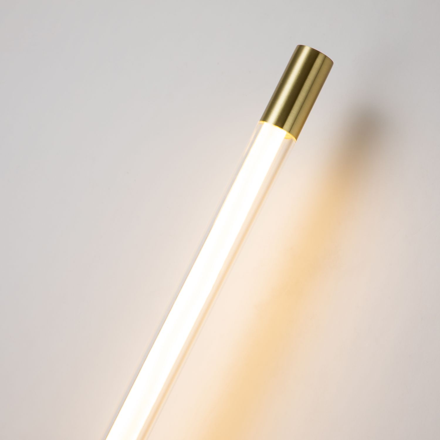 Бра, светодиодный светильник на стену минимализм Favourite Arrow 4049-2W