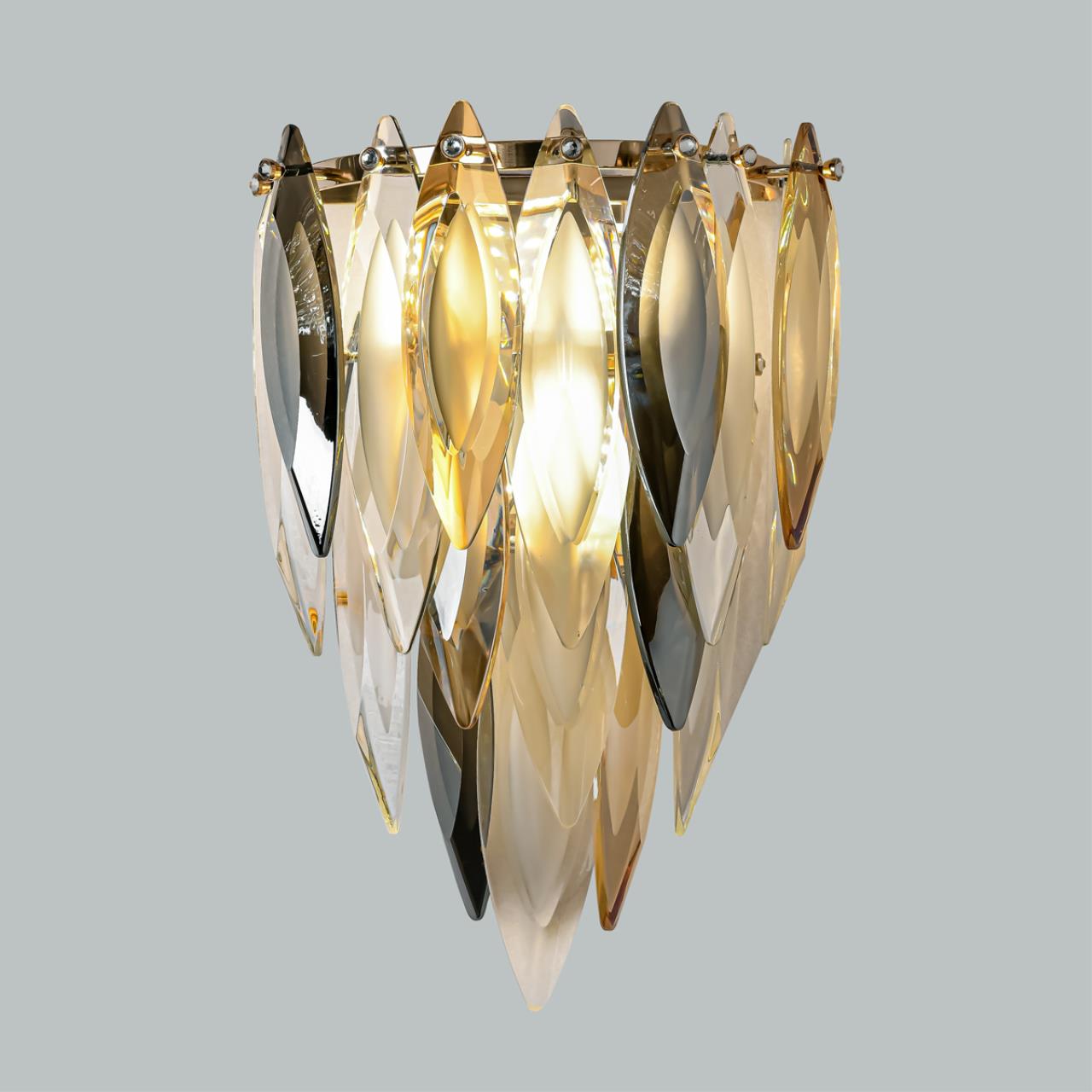 Настенный светильник в форме лепестков Odeon Light VILNA 5068/3W