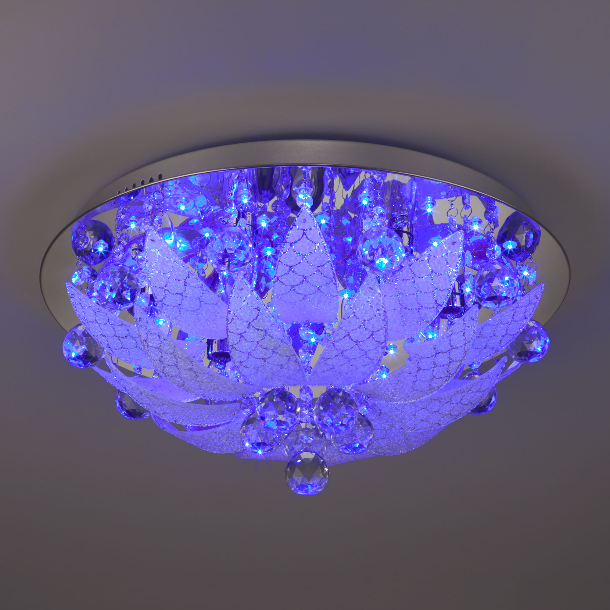 Потолочный светильник с пультом ДУ Eurosvet 5563/6 хром/синий+красный+фиолетовый
