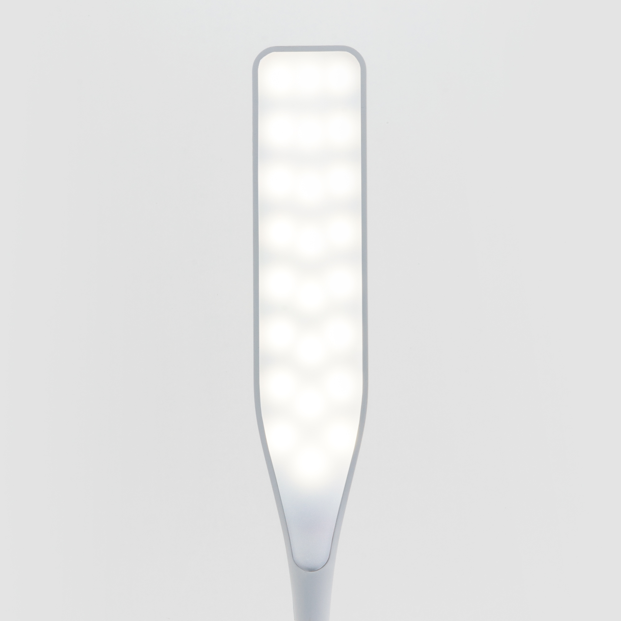 Настольная лампа Eurosvet Urban 80422/1 Белый 5W