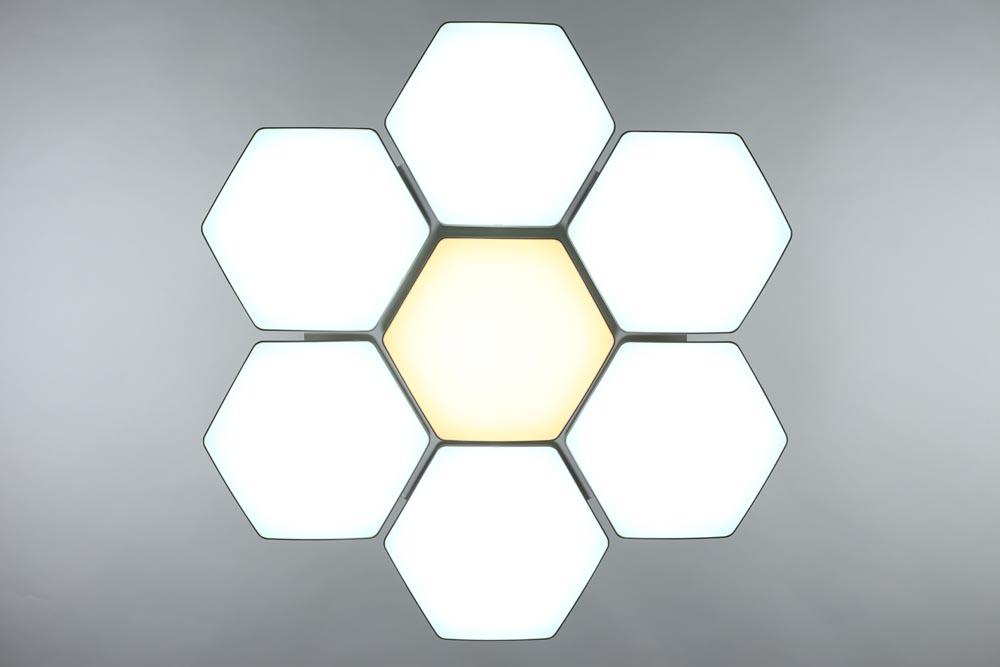 Потолочный светодиодный светильник Omnilux Lanciano OML-18407-84