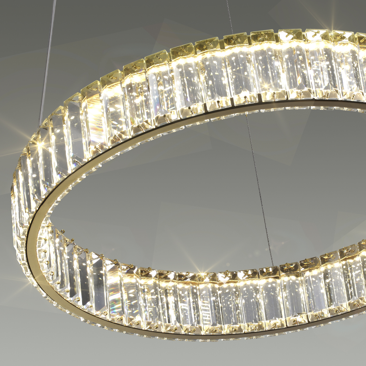 Подвесной светильник кольцом из хрусталя Odeon Light Vekia 5015/36L